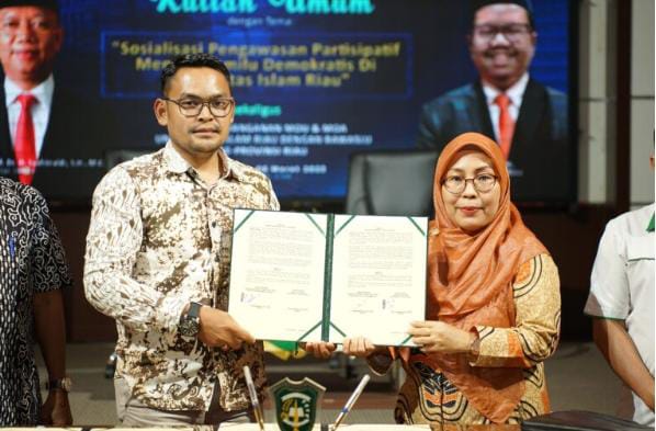 Sepakat kawal pemilu, Bawaslu Kabupaten Kepulauan Meranti Teken MOU dan MOA bersama Rektorat dan tiga Fakultas di Universitas Islam Riau