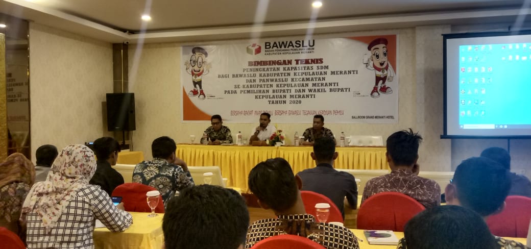 Bawaslu Kepulauan Meranti Gelar Bimtek Peningkatan Kapasitas SDM