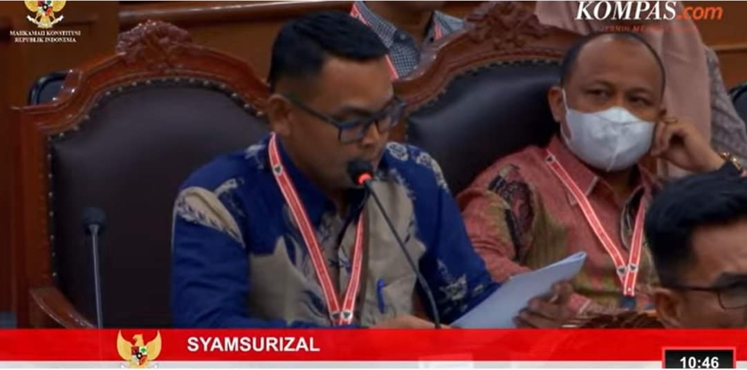 Ketua Bawaslu Kabupaten Kepulauan Meranti Syamsurizal, S.IP., M.IP., Saat memberikan keterangan di MK