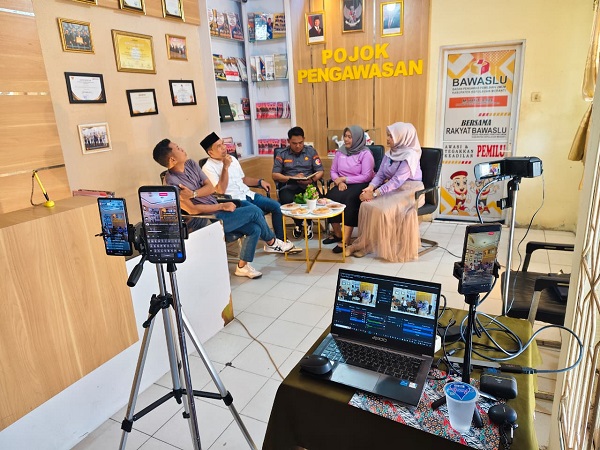 Talk Show Bawaslu Kepulauan Meranti Bersama dengan GenRe Meranti