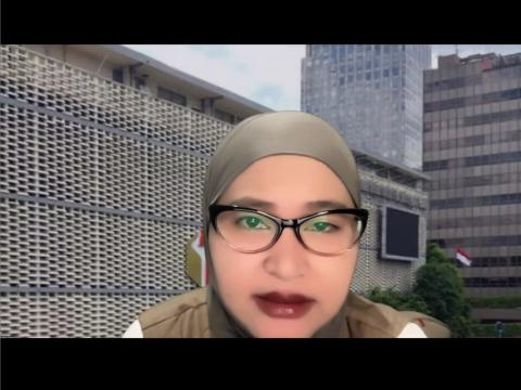 Tenaga Ahli Bawaslu RI, Apriyanti Marwah saat membuka kegiatan Humas Upgrade Series #2: Desain Kreatif, Informasi Efektif secara daring, Rabu (14/10)