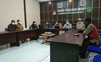 Bawaslu Meranti Awasi Sosialisasi Rapat Persiapan Pemutakhiran Daftar Pemilih Berkelanjutan (DPB) Tahun 2021 yang dilakukan KPU Meranti