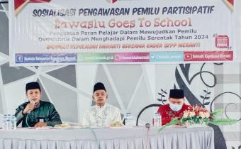 Bawaslu Meranti Go To School agenda Sosialisasi Pengawasan Pemilu Partisipatif di Sekolah MAN 1 Selatpanjang