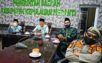 Bawaslu Meranti Ikuti Rakor Persiapan Pilkada 2020  Dengan Kemendagri, Gubernur, Bupati/Walikota, KPU RI Dan Bawaslu RI, Provinsi, Kabupaten/Kota Di Kantor Bupati Kepulauan Meranti