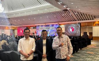 Anggota Bawaslu Kepulauan Meranti Rio Andika bersama Bawaslu Kabupaten/Kota lainnya saat menghadiri Rakornas Pengawasan PDPB dan Antar Lembaga di Jakarta