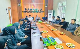 Rapat Internal Bawaslu Kepulauan Meranti, Selasa 13 Desember 2026