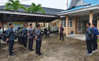 Apel Rutin Senin Pagi Bawaslu Kepulauan Meranti yang dipimpin oleh Rio Andika, M.Pd selaku Anggota Bawaslu Kepulauan Meranti