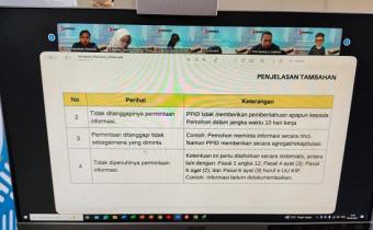 Staf Pelayanan PPID Bawaslu Kepulauan Meranti saat mengikuti pelatihan pengelolaan PPID dari Pusdatin Bawaslu RI