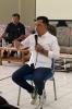 Rio Andika saat memberikan pemaparan pada kegiatan Konsolidasi Demokrasi bersama Mahasiswa KKN UNRI di Gedung Serba Guna Kantor Camat Rangsang Barat